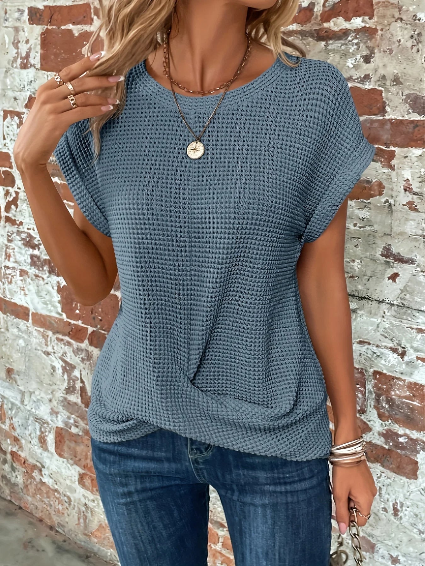 Ismara™ | Waffle Knit Twist Tee