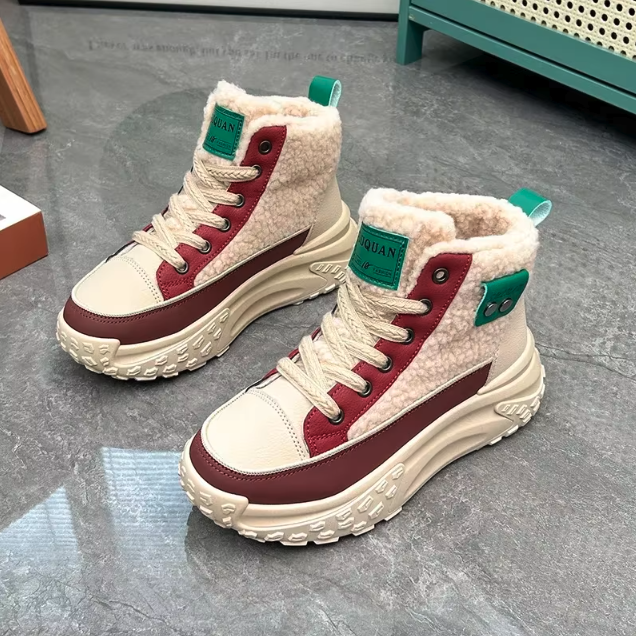 Thalia™ | Comfortable and Stylish Boots with Thick Sole